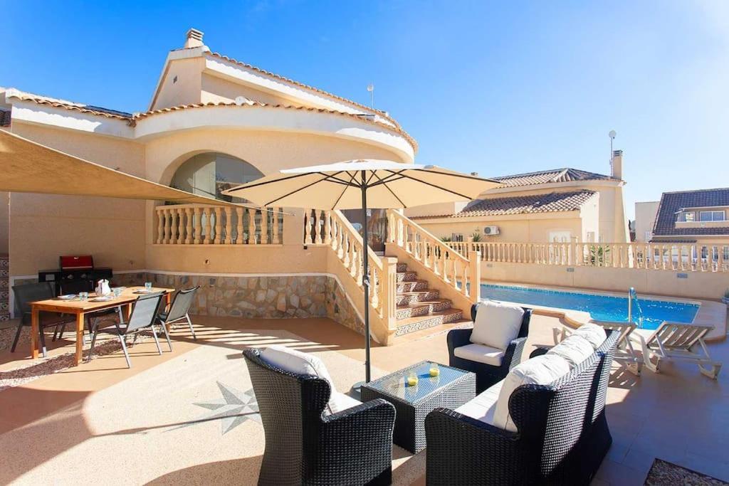Ch Villa Rio Tajo 罗雅勒斯 外观 照片